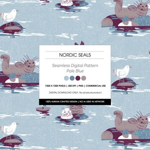 Op de afbeelding: Een naadloos digitaal patroon genaamd "Nordic Seals" in lichtblauw. Het ontwerp toont cartoon zeehonden, zeemeeuwen en kleine bootjes op een getextureerde achtergrond. De tekst "Nordic Seals" en "Seamless Digital Pattern Pale Blue" is inbegrepen.