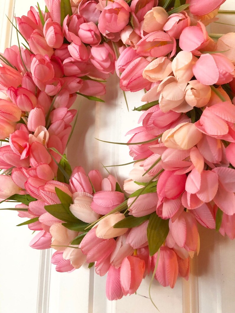 Tulip spring everyday wreath centerpiece,