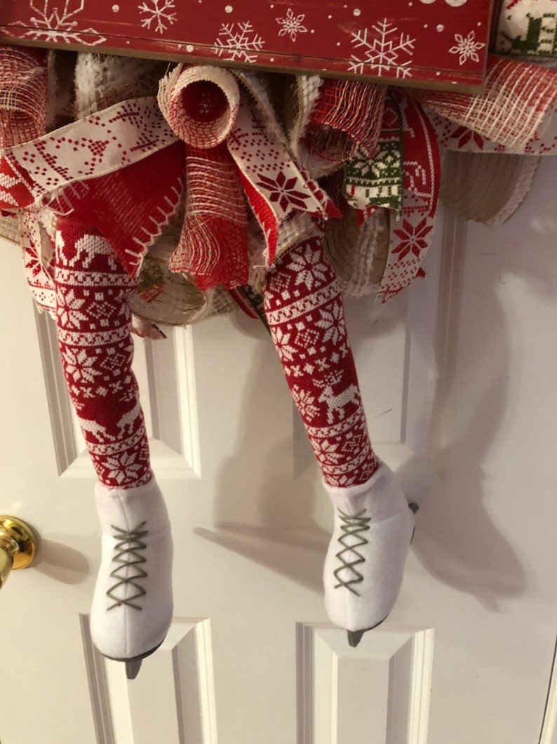 Winter snowman ice skater everyday wreath