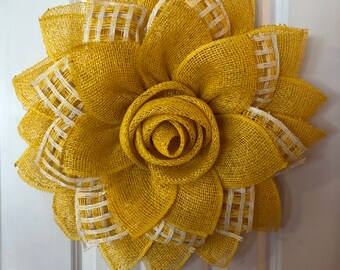 spring flower, poly burlap flowers, everyday wreath, screen door wreath, spring wreath, front door decor