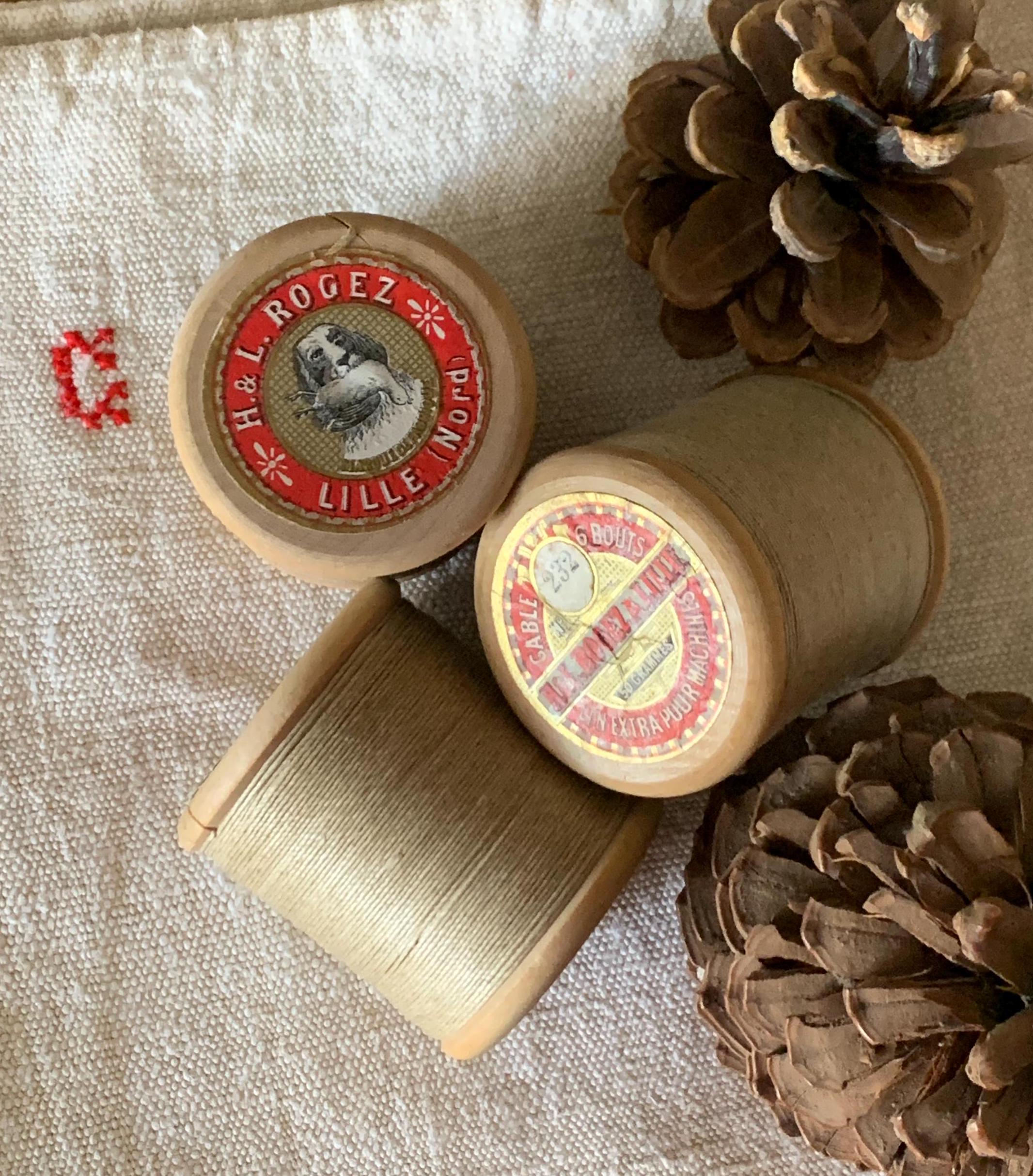 Bobine En Bois Ancienne - Relique De Moulin Anglais - YoYo à Chaîne Originale - Occasion Nettoyée