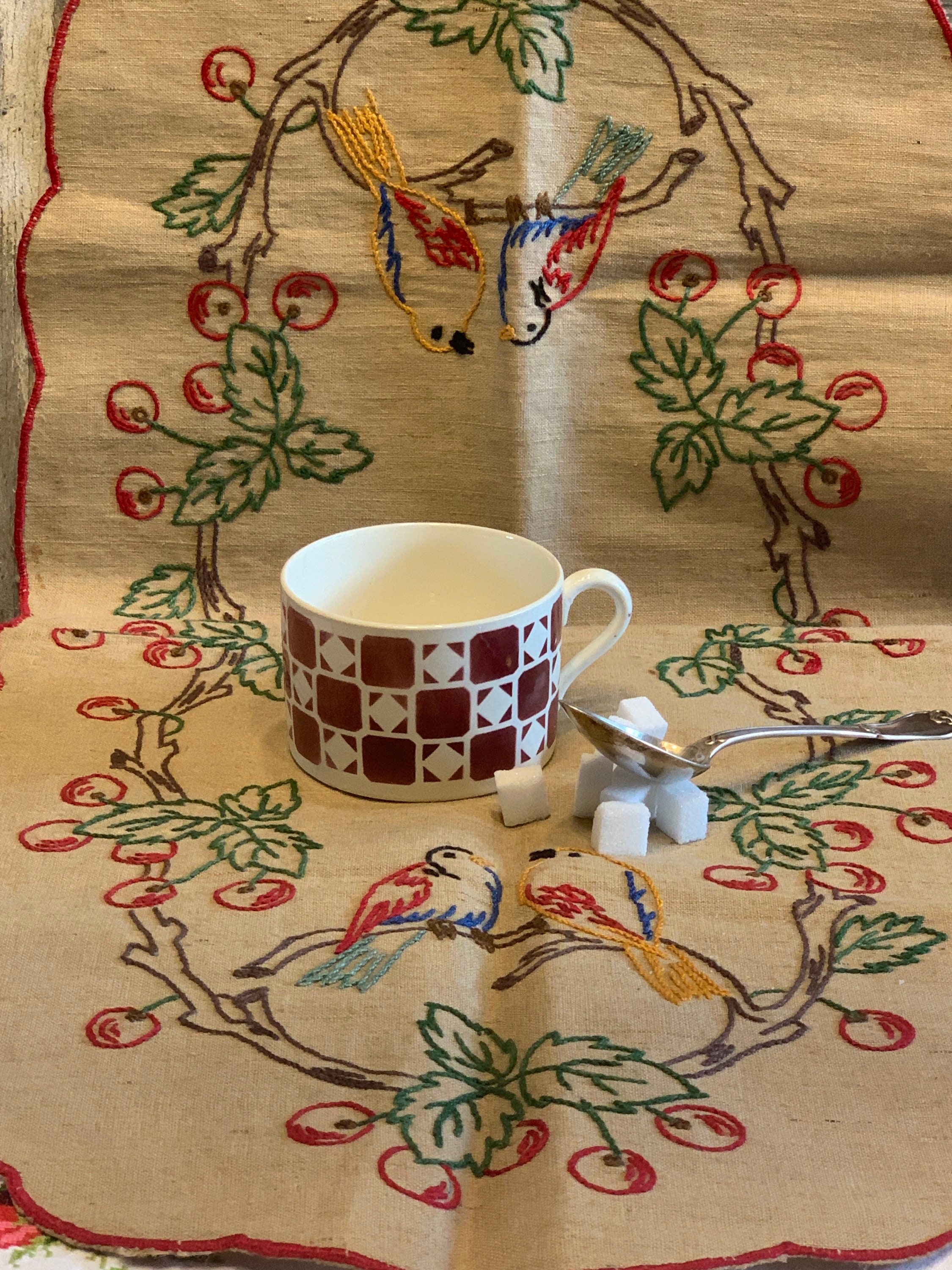 Tasse à Chocolat Badonviller Décor Diamant Rouge et Blanche , Coffe Service, Cup, Badonviller, Faien