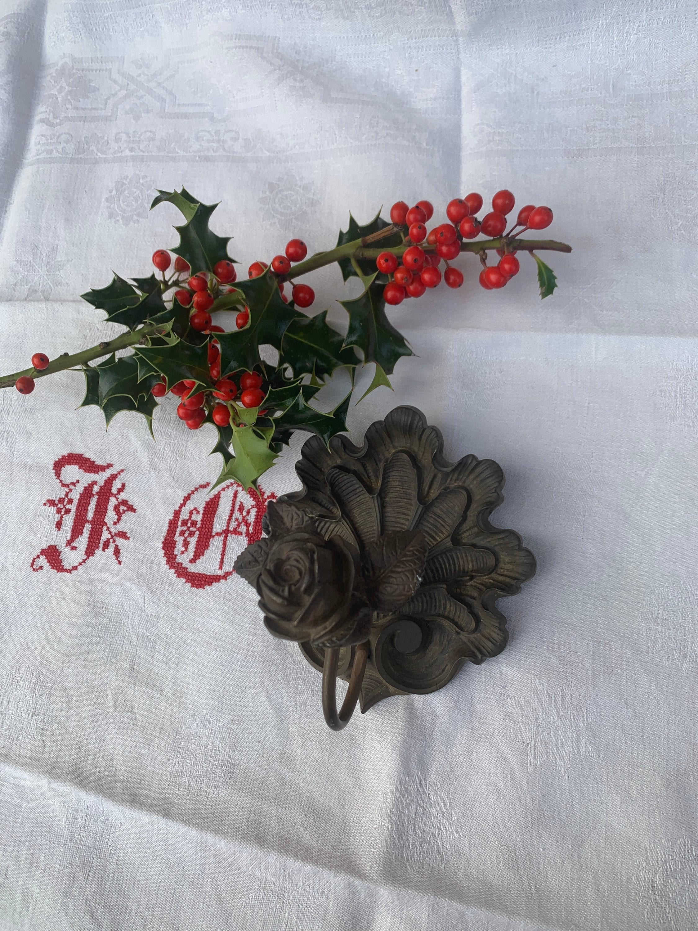 Patère Porte Manteaux Mural en Forme de Rose et Rosace, Manteau Bronze, Porte Manteaux, Patère, Coat