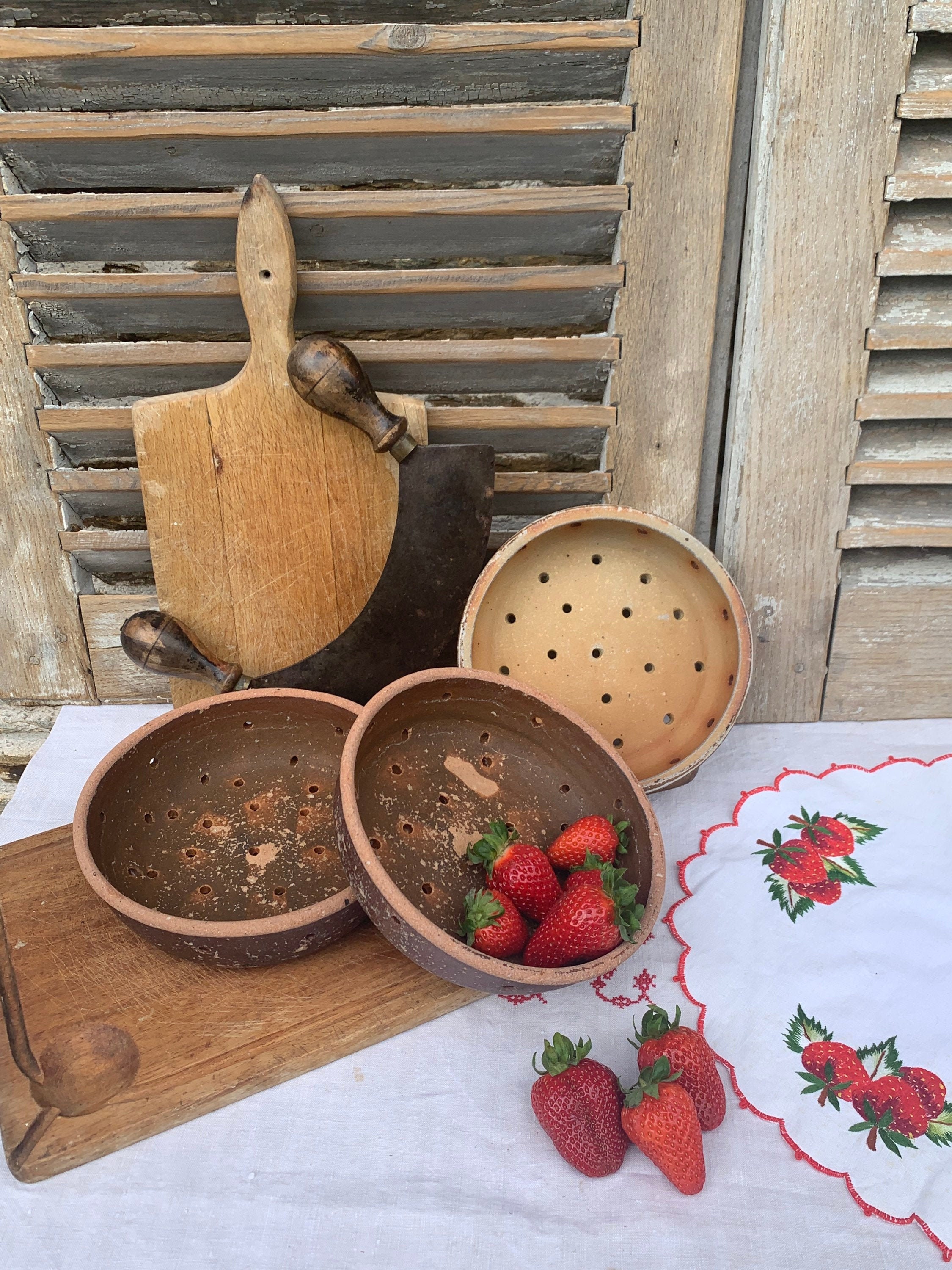 Lot de 3 Égouttoirs à Fromage, Faisselle en Grès , Farmhouse Cheese Mould, Cheese Drainer, Sandstone