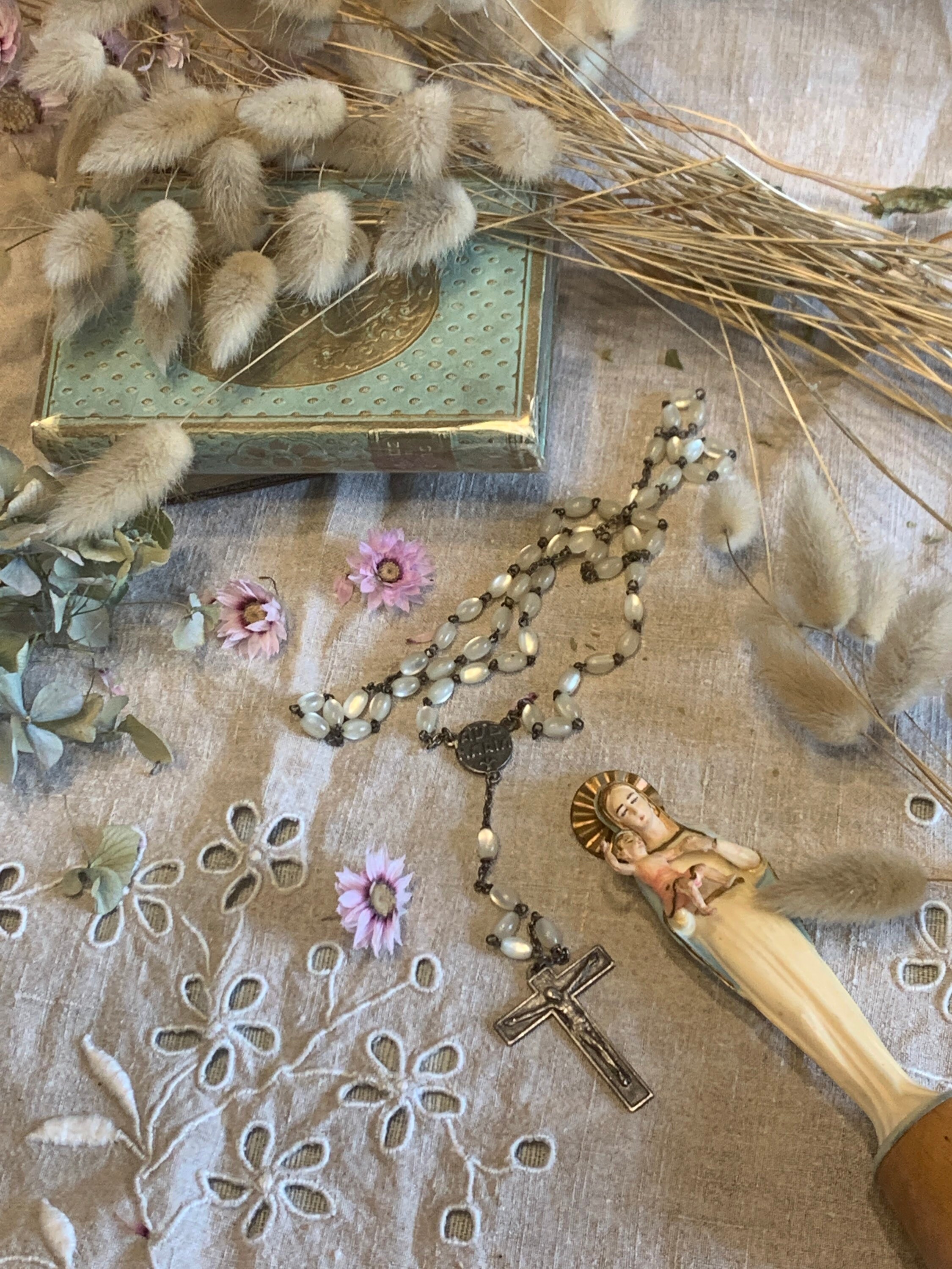 Chapelet Nacre avec Médaille Lourdes Ave Maria, Rosary, Ave Maria, Chapelet, Rosaire, Objet Religieu