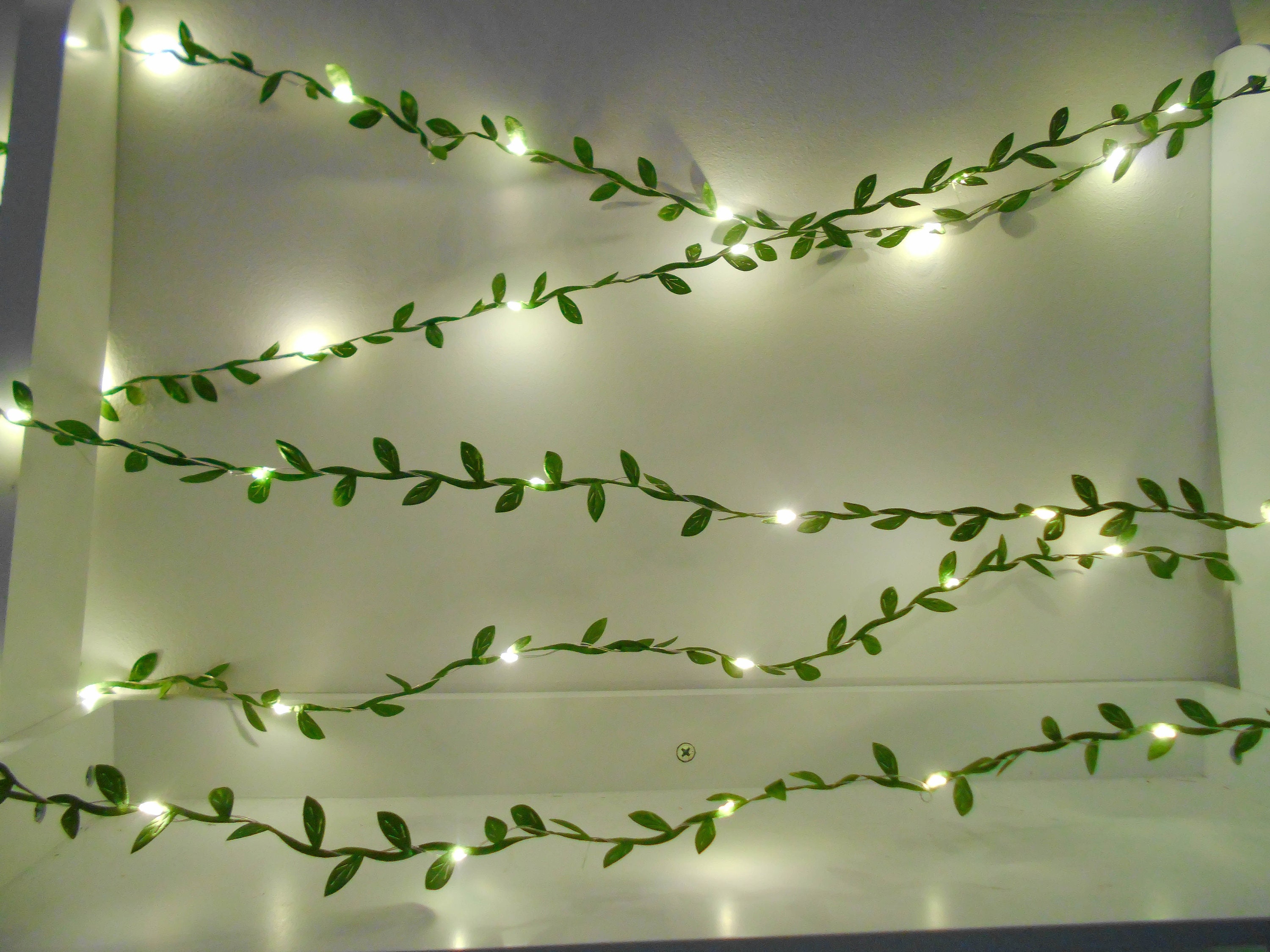 leaves lights decoration