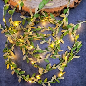 Green & Gold Leaf Fairy Lights - Rustic Christmas Table Decor Lit Garland - Festive Farmhouse LED String Lights - Holiday Mantle Home Decor