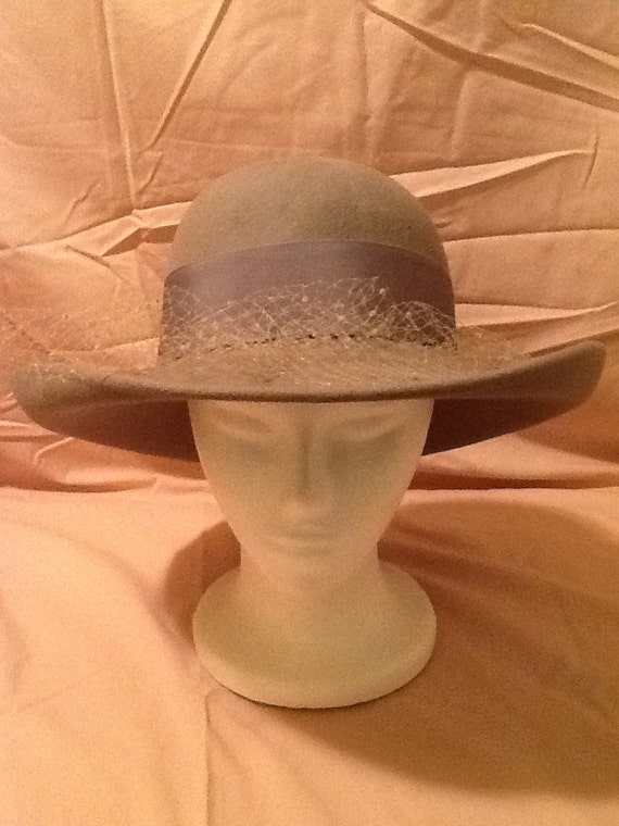 Gray Lancaster Wool Hat with Bow & Mesh