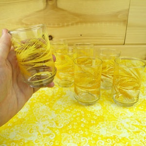 4 Libbey 6-Ounce Juice Glasses, Wheat (Decal) Bolero
