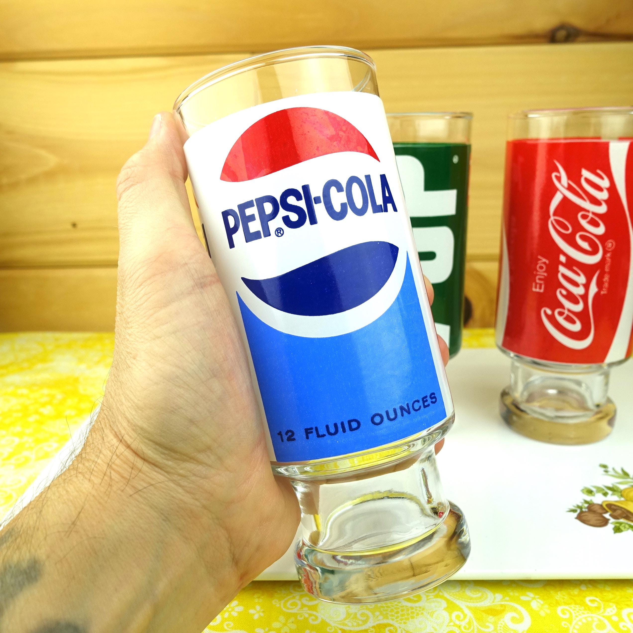 3 Vintage Drinking Glasses, Soda Brands, Pepsi-cola, 7-up