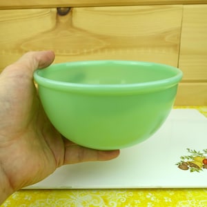 6" Fire King Jadeite Beaded Mixing Bowls