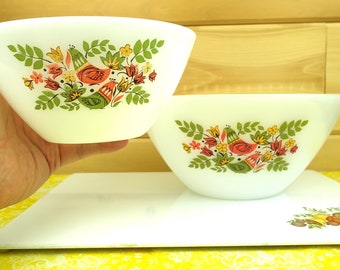 2 Arcopal Mixing Bowls, Birds, Made in France, Opal Glass