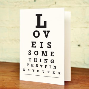 Oogkaartkaart - Love Is - Snellen Oogkaart - perfecte kaart voor Valentijnsdag, bruiloft of verloving