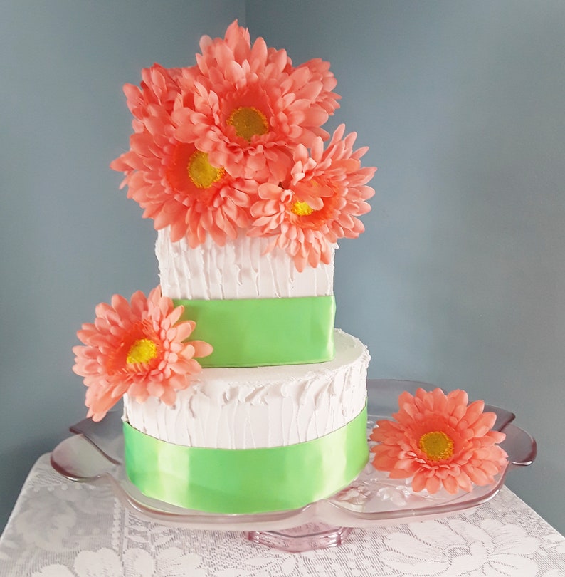 Flower Pink Wedding Cake Stand*Mikasa Rosella*Pink Flower Dessert Stand*Glass Pink Dessert Stand*Pink Cupcake Server*Blush Pink Cake Stand