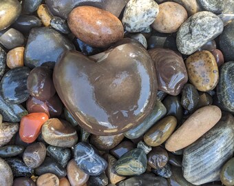 Aquarium Rocks - All Sizes. Vibrant Stones for Freshwater Tanks. Includes Centerpiece Rock & Mixed Sizes for Stunning Aquascapes, Hardscape.