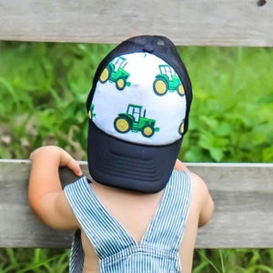 Baby john deere hat sales
