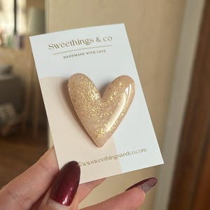 Broche cœur or paillettes  | Broche poétique  I Demande témoin mariage | Cadeau anniversaire elle | Bijoux tendance | Cadeau fête des mères