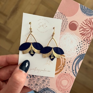 Boucles d’oreilles capucine bleu Roy et doré,  accessoire mariage, bijoux féminin, cadeau noël, cadeau anniversaire tendance pour femme