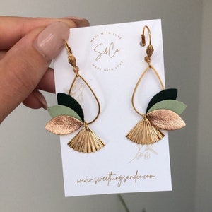 Rose gold wedding earrings | Earrings | Wedding witness earrings | Gold wedding fashion accessory