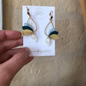 Boucles d'oreilles bohème chic JASMINE bijoux minimaliste Bijou floral Bijoux Doré et bleu canard Cadeau Noël Bijou mariage image 3