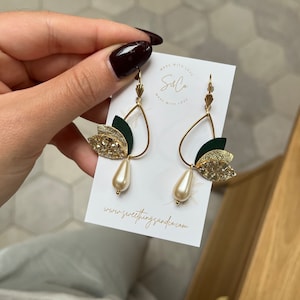 Jasmine boho chic earrings, gold and fir green glitter earrings, elegant wedding jewelry, Christmas gift for her
