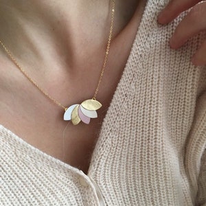 Capucine necklace Poetic flower petals | Golden necklace and pastel gold chain with Fine | gold  Jewel Leather | Wedding Accessory | Christmas gift