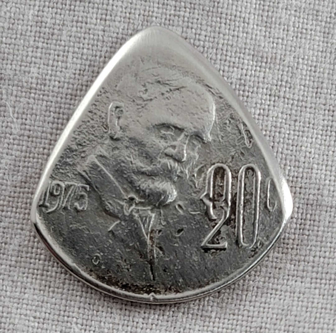 Coin Guitar Pick 1975 20 Cent Mexican Coin Coin Guitar Pick Etsy coin-guitar-pick-1975-20-cent-mexican-coin-coin-guitar-pick-etsy