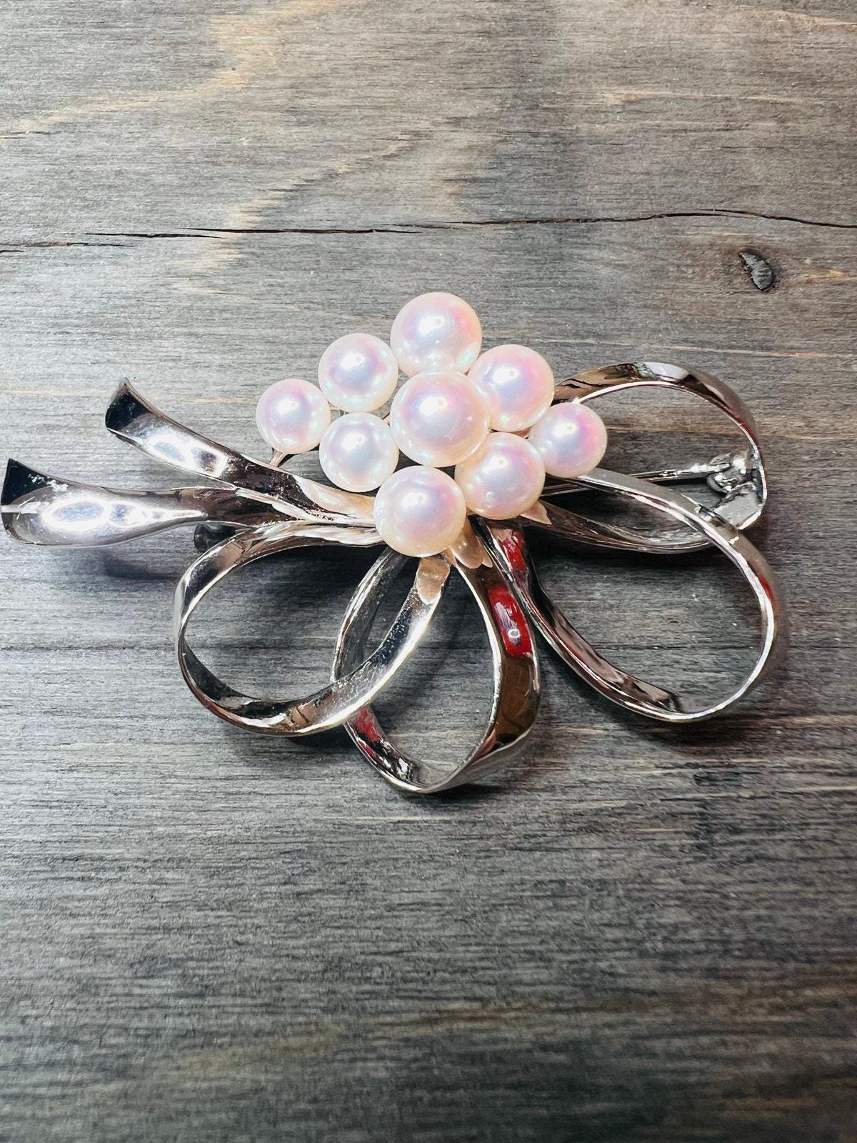 タサキ(TASAKI) SILVER パール ピンブローチ ハートモチーフ S