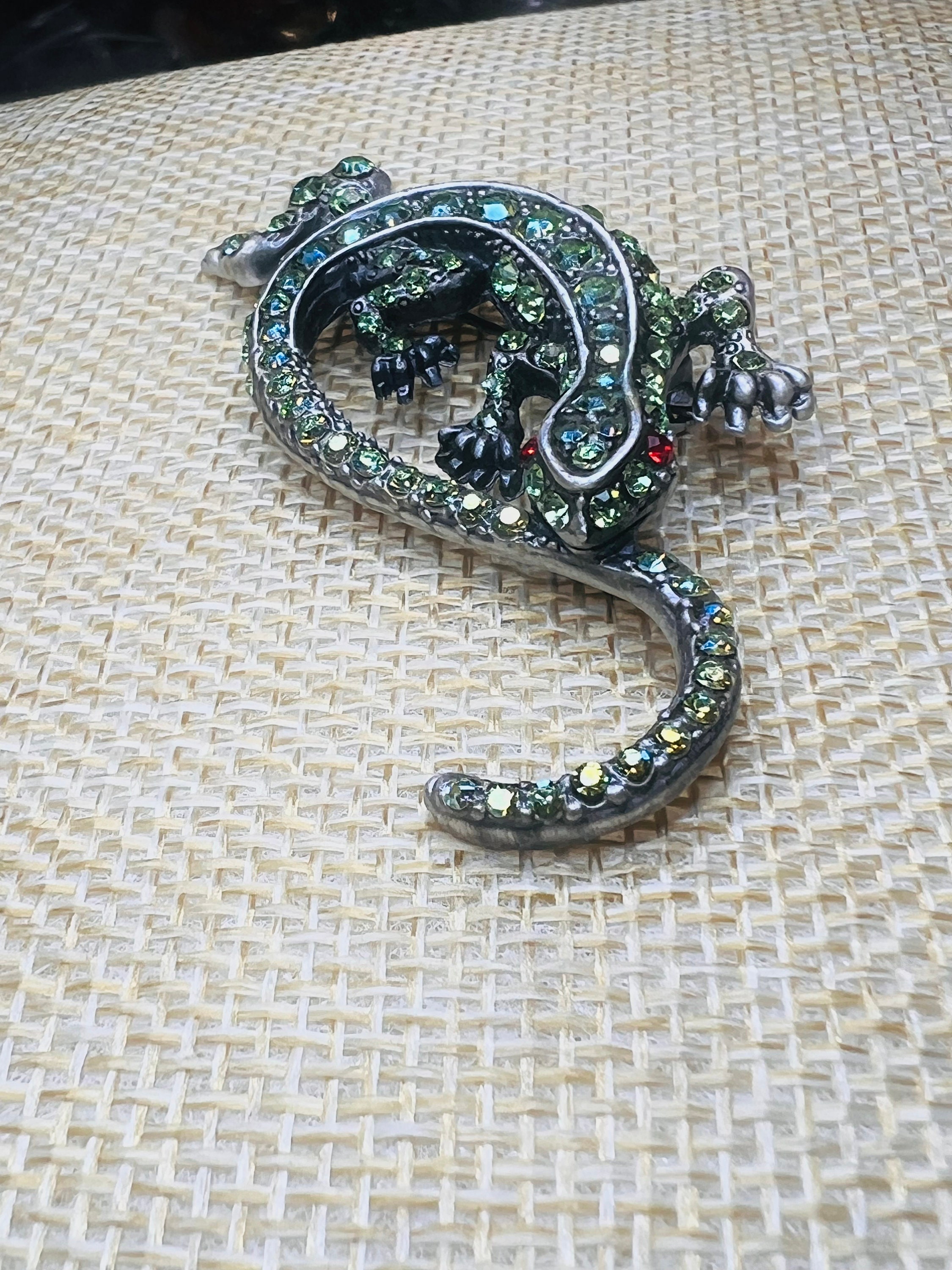 Butler Wilson Rhinestone Brooch - Etsy