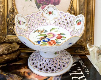 Vintage Rare Herend Hungary Porcelain Reticulated Fruit Bowl Vintage Rare Herend Hungary Porcelain Reticulated Fruit Bowl