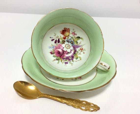Vintage Hammersley & Co. Bone China Teacup, Hand-painted Bouquets