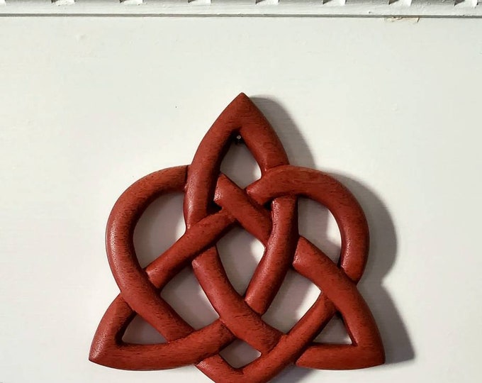 Trinity Heart Knot