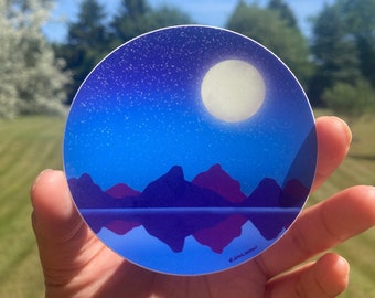 Midnight Mountains Camping Landschaft Vinyl Aufkleber – Wasserdicht, Langlebig, Hohe Qualität!