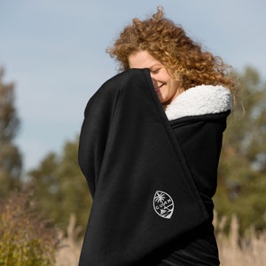 Premium Super Soft Guam Seal Sherpa Blanket