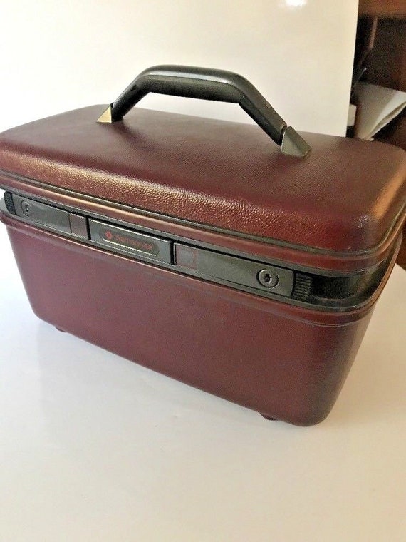 samsonite hard makeup case