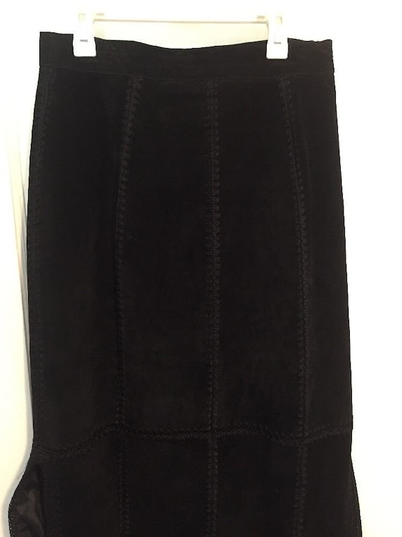 dress barn black skirt