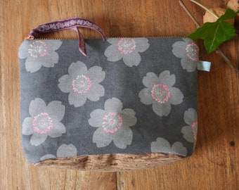 Floral cosmetic bag with cork bottom and metal zipper