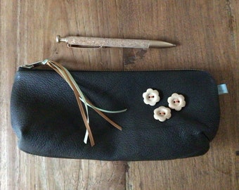 Pencil case, utensil bag leather moss green