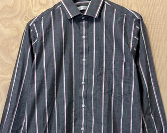 Vintage Geoffrey Beene Gray White Multi Color Vertical Stripe Cotton Polyester Long Sleeve Button Up Shirt size Medium