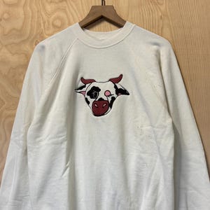 Vintage 80s Cow Head Cartoon Stitched White Crewneck Sweatshirt size Large