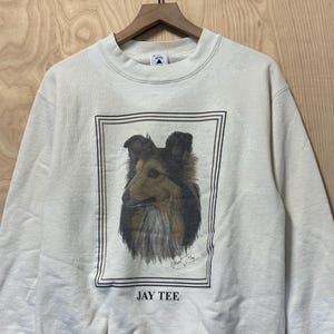 Vintage 90-tals Rough Collie Dog Jay T-shirt med porträttkonst, grafisk design, vit rund hals, storlek Medium