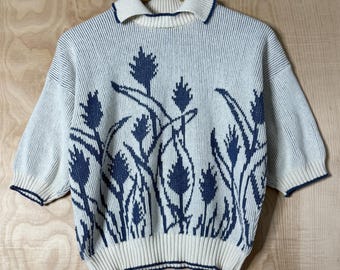 Vintage Crickets Floral White Blue Collared Short Sleeve Knit Sweater size Women's Medium