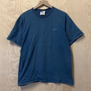 Vintage 90s Nike Tonal Stitched Swoosh Logo Blue Cotton T Shirt size Medium