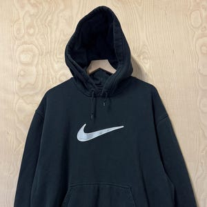 Vintage Y2K Nike Stitched Swoosh Logo Black Pullover Hoodie Sweatshirt size XL