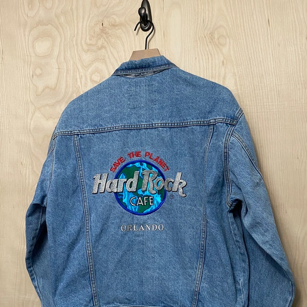 Vintage Hard Rock Cafe Orlando Embroidered Medium Wash Denim Blue Jean Jacket size Medium