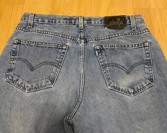 silver tab levi jeans