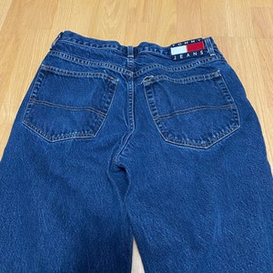 Vintage Tommy Hilfiger Dark Medium Wash Blue Jean Size 32x32 