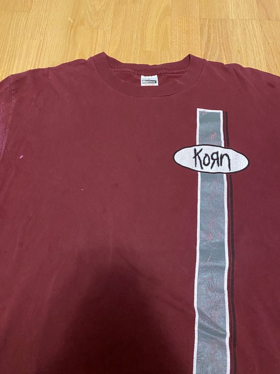 Vintage 90s Korn Maroon Double Sided Oval Spell Out Short