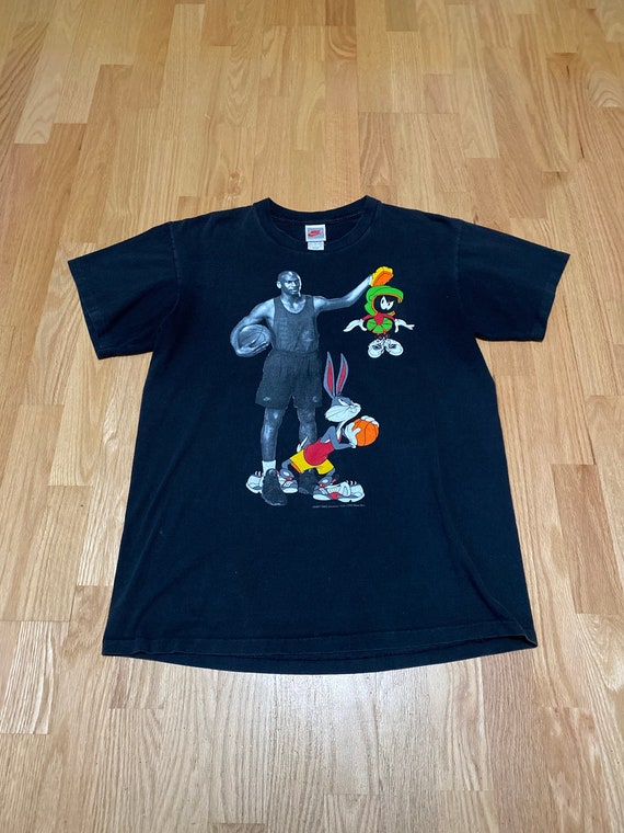 Vintage Nike Michael Jordan Looney Tunes Best On E