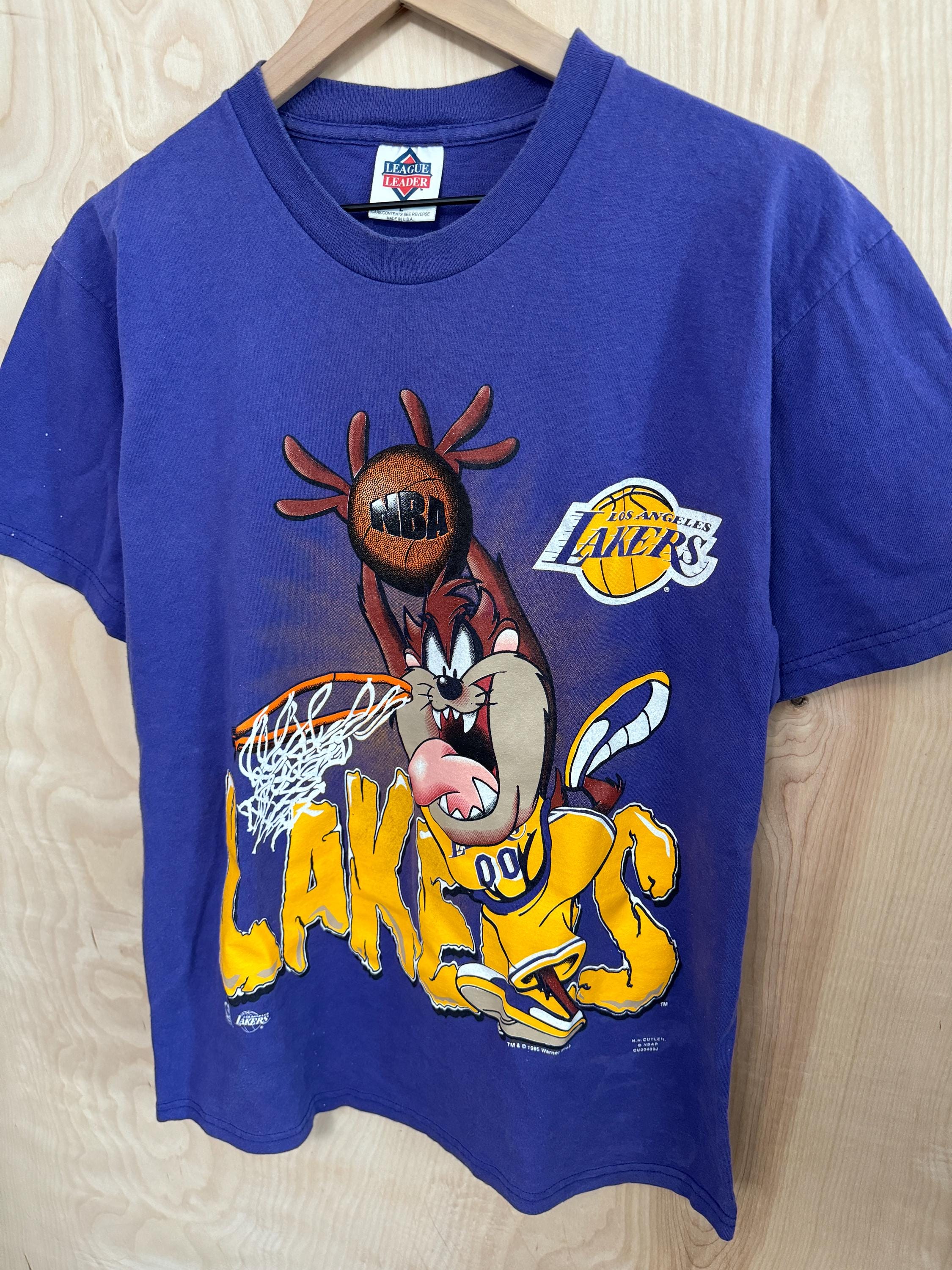Vintage 90s Los Angeles Lakers Tasmanian Devil Graphic Purple